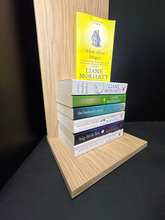 MORIARTY, Liane - Bundle of 7 - Assorted Standalone Titles (Min. good condition)