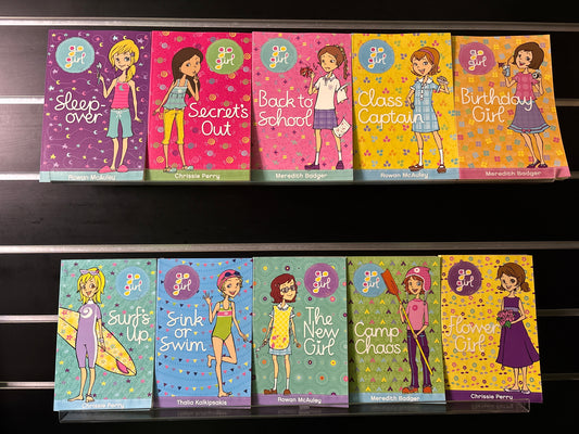 GO GIRL - Bundle of 10 - Assorted titles in Series (Min Good Condition)