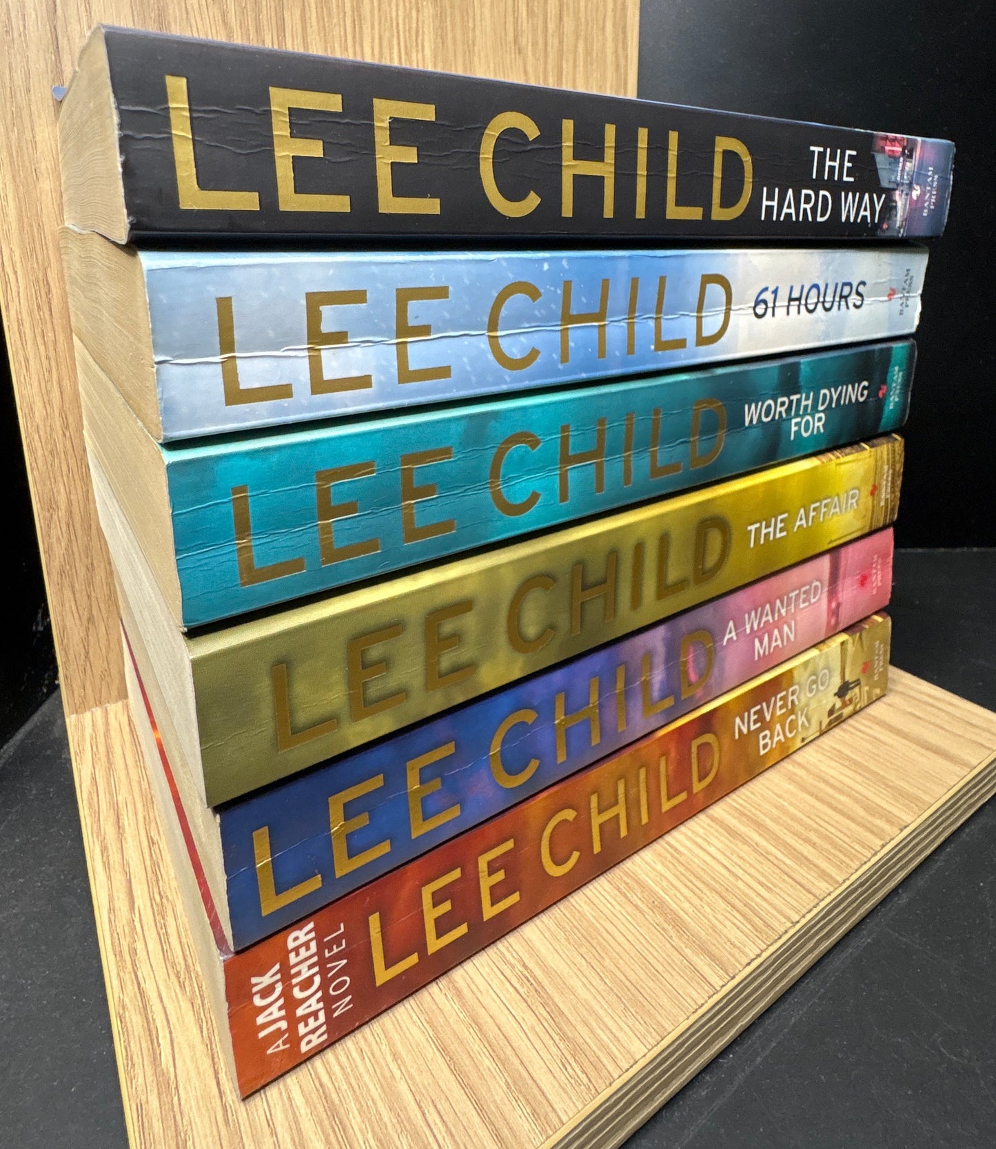 CHILD, Lee 'Jack Reacher' Series Assorted Titles Bundle of 6 (Min fair condition)