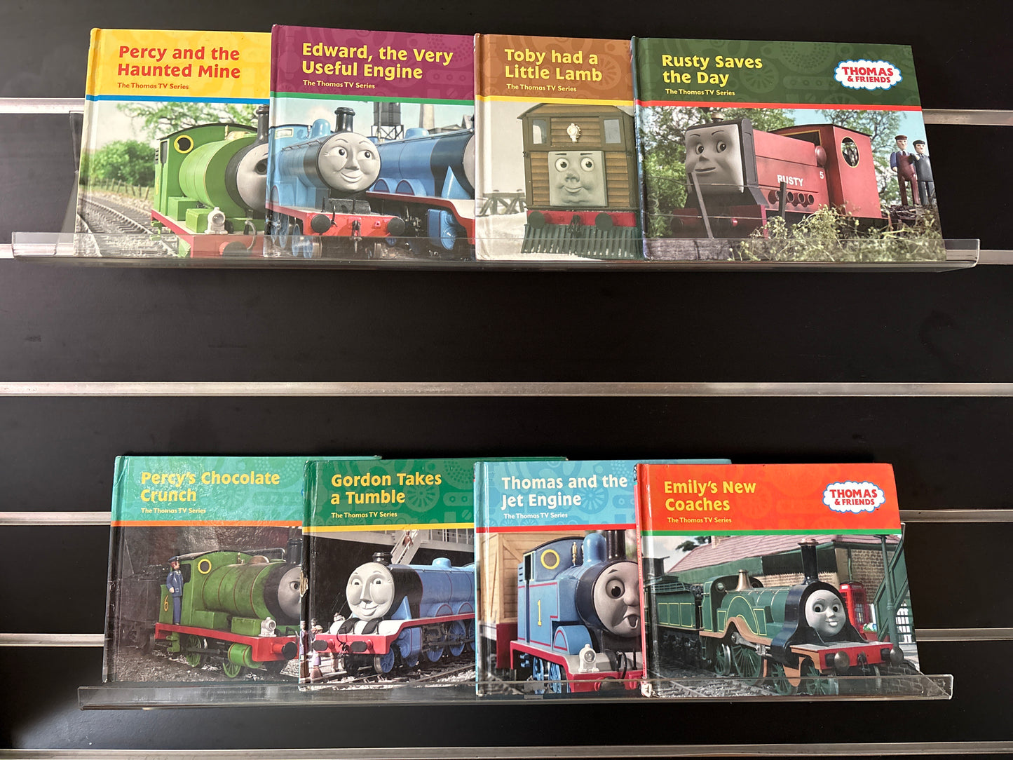 THOMAS & FRIENDS Assorted Titles Bundle of 8 (Min. fair condition)