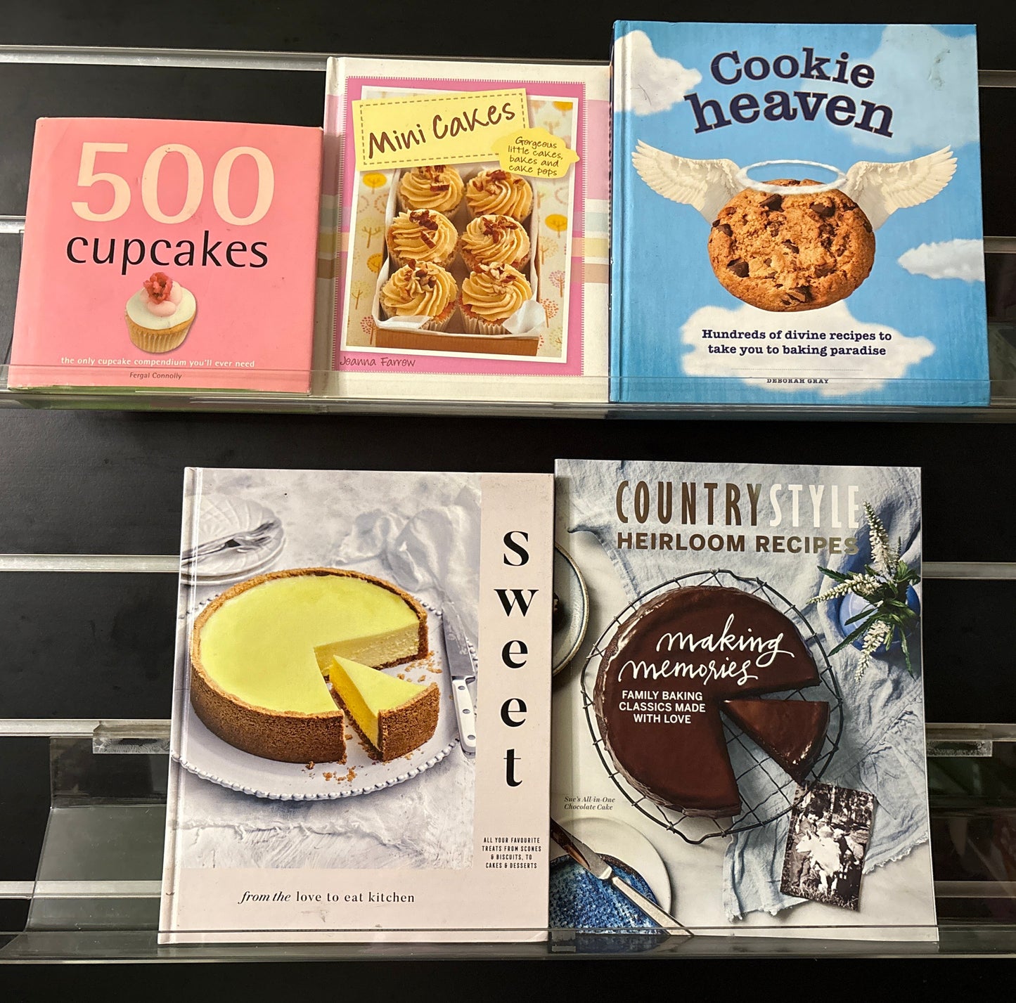 DESSERT COOKBOOKS Assorted Titles Bundle of 5 (Min. Fair condition)