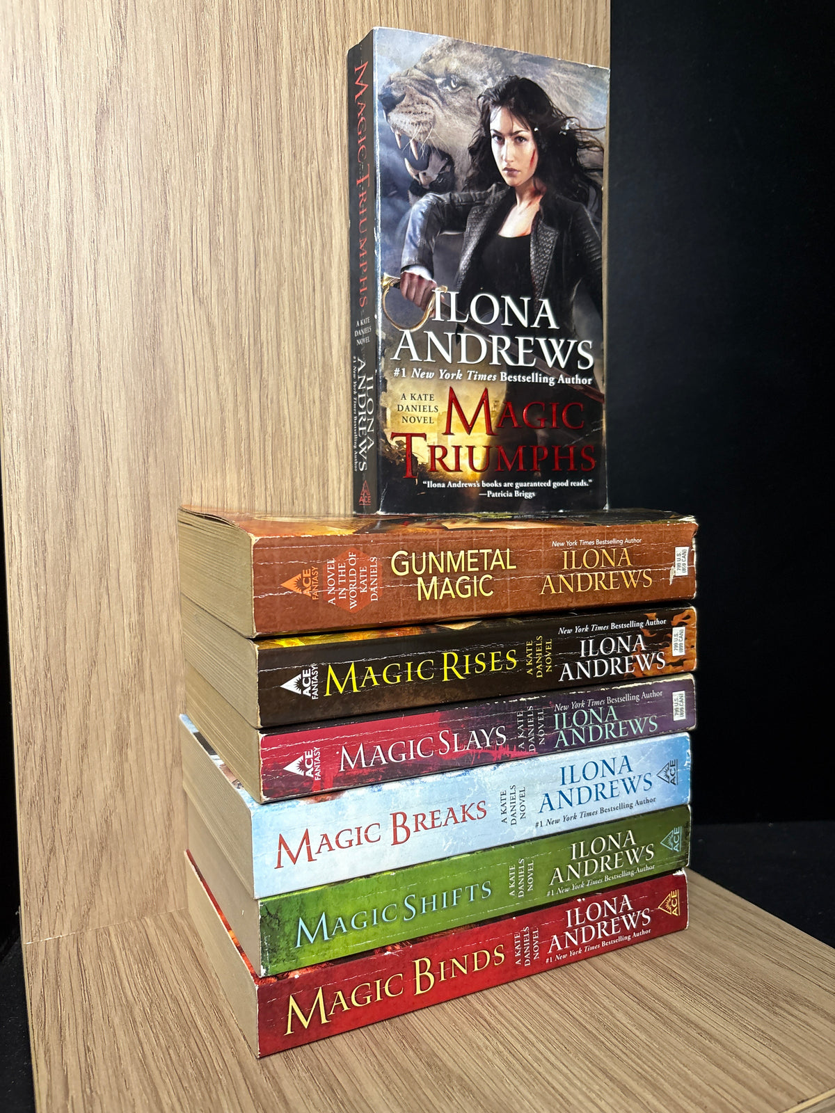 ANDREWS, Ilona 'Kate Daniels' Series Books #5-10 plus Bonus Book Bundle of 7 (Min. fair condition)