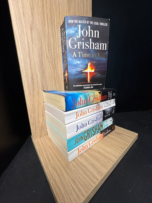 GRISHAM, John - Bundle of 6 - Assorted Standalone Titles (Min. good condition)