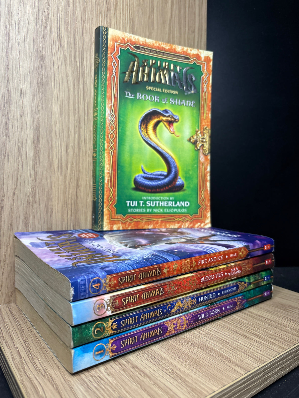 SPIRIT ANIMALS Titles #1-4 + Bonus 'The Book of Shane' Bundle of 5 (Min. fair condition)