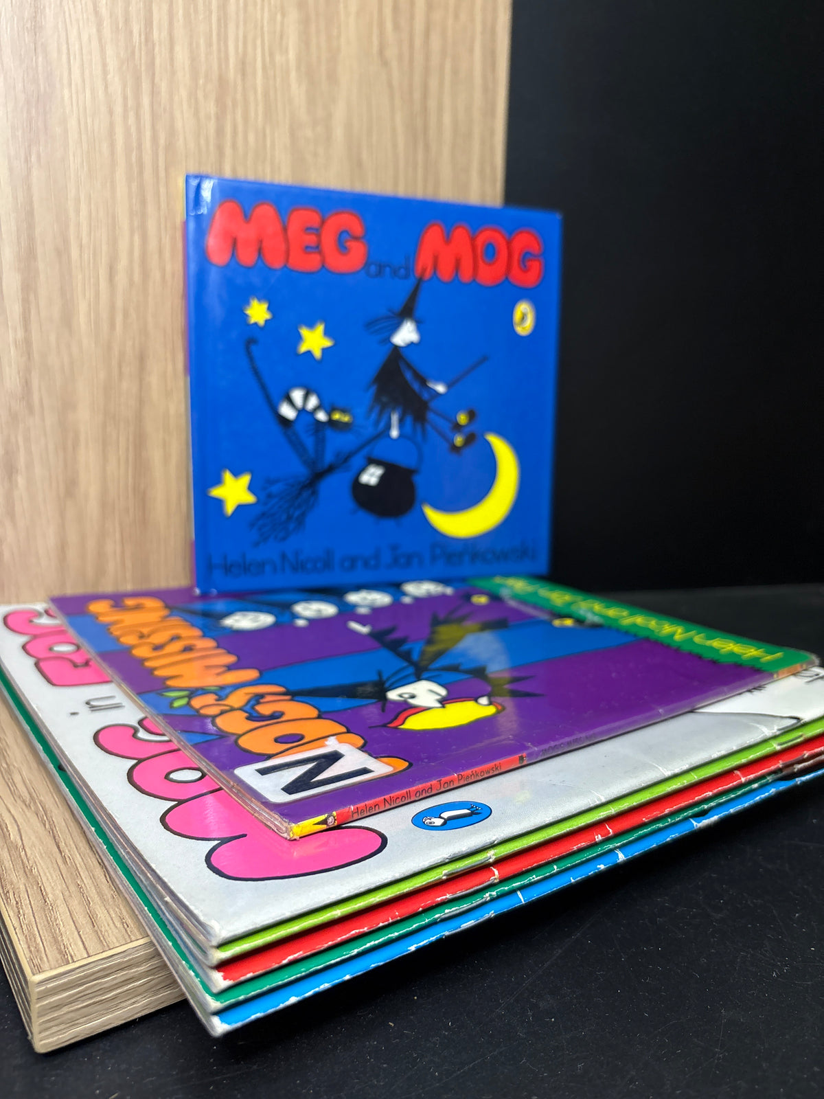 'MEG AND MOG' Assorted Standalone Titles Bundle of 7 (Min. fair condition)