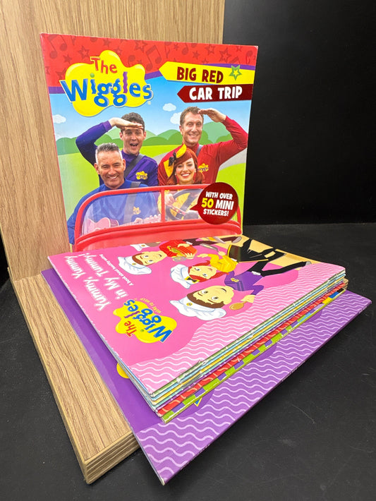 THE WIGGLES - Bundle of 10 - Assorted Standalone Titles (Min. fair condition)