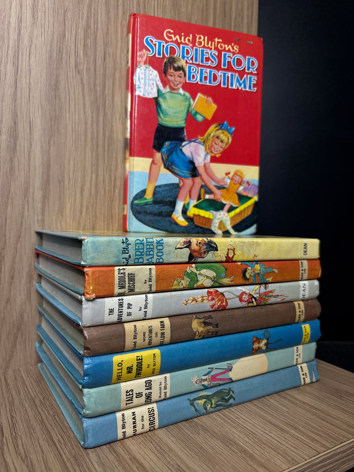 BLYTON, Enid Assorted Standalone Titles Bundle of 8 (Min. fair condition)