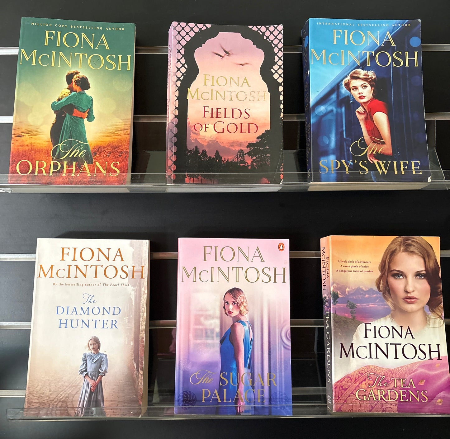 McINTOSH, Fiona Standalone Titles Bundle of 6 (Min. fair condition)