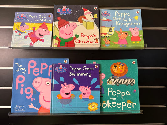 PEPPA PIG - Bundle of 6 - Assorted titles feat. Peppa Pig (Min. good condition)
