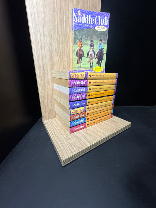 BRYANT, Bonnie: SADDLE CLUB - Bundle of 10 - Assorted Titles in The Saddle Club Series (Min. fair condition)