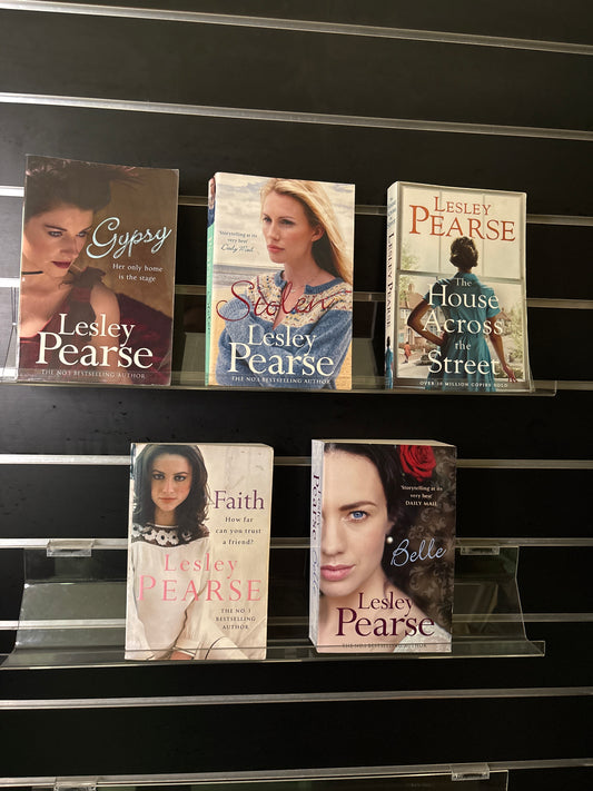 PEARSE, Lesley - Bundle of 5 - Assorted Standalone Titles (Min. fair condition)