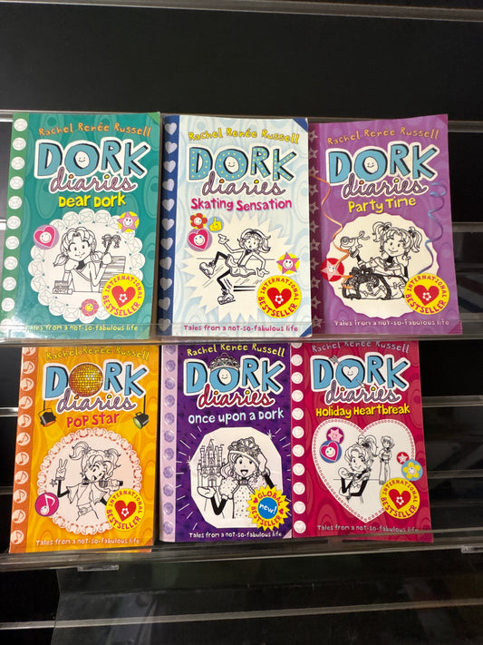RUSSELL, Rachel Renee - Bundle of 6 Titles in 'Dork Diaries' Series (Min. fair condition)