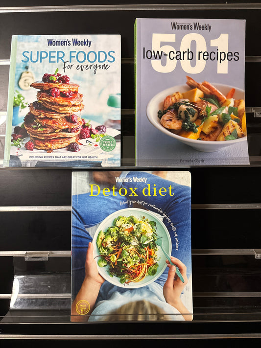 HEALTHY COOKBOOKS Assorted Titles Bundle of 3 (Min. Fair condition)