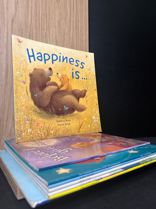 KIDS PICTURE BOOKS Assorted Standalone Titles Various Authors Bundle of 8 (Min. fair condition)