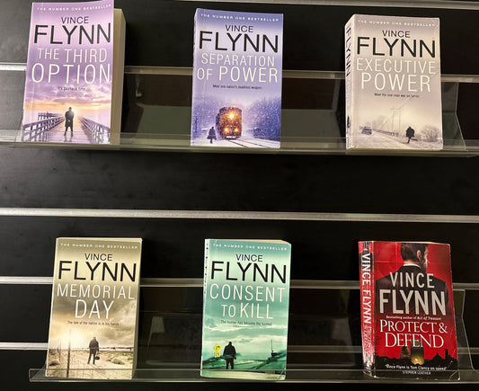 FLYNN, Vince 'Mitch Rapp' Series Assorted Titles Bundle of 6 (Min. fair condition)
