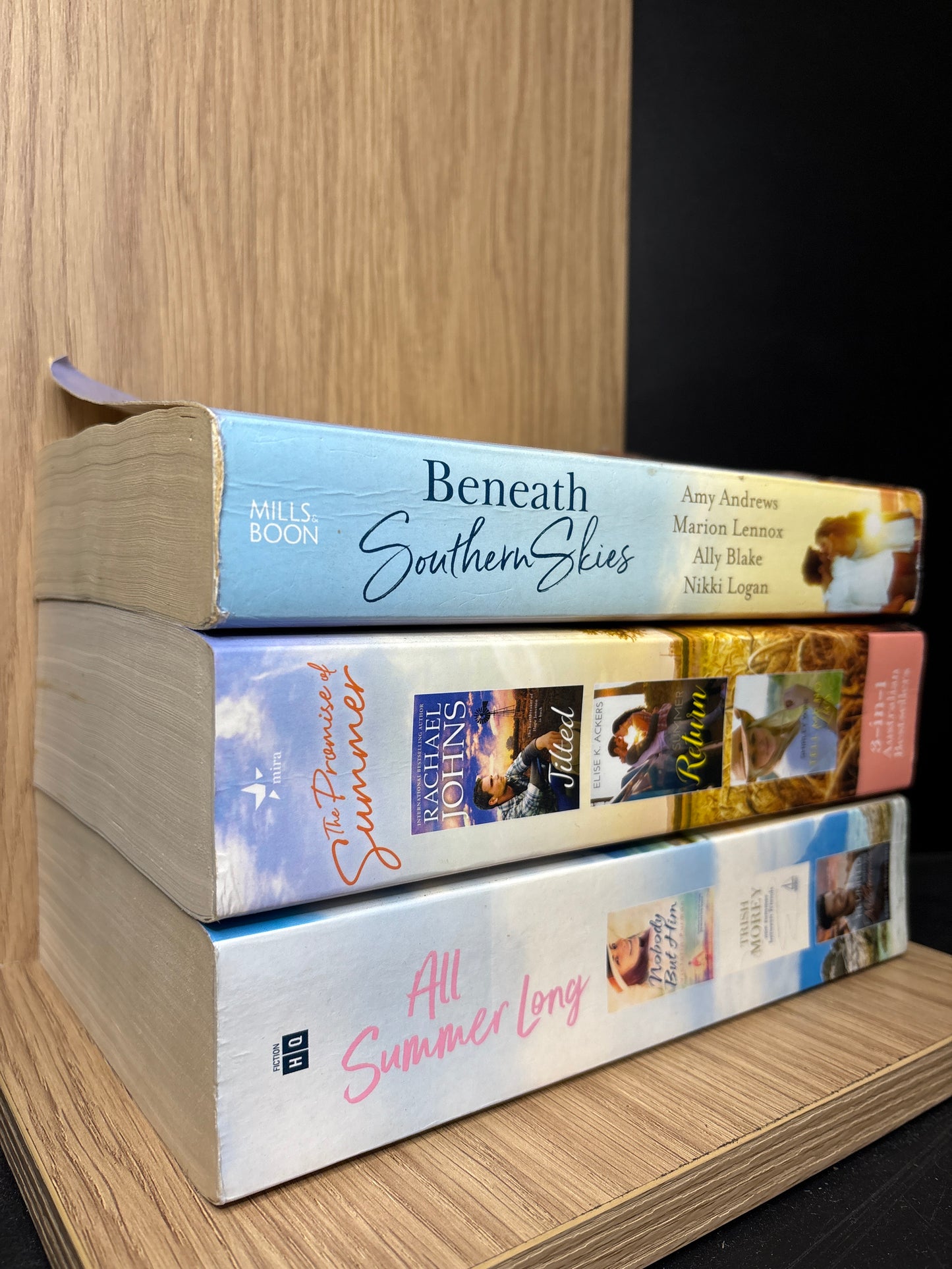 AUSTRALIAN COUNTRY COLLECTION 3-in-1 and 4-in-1 Assorted Titles Bundle of 3 (Min. fair condition)