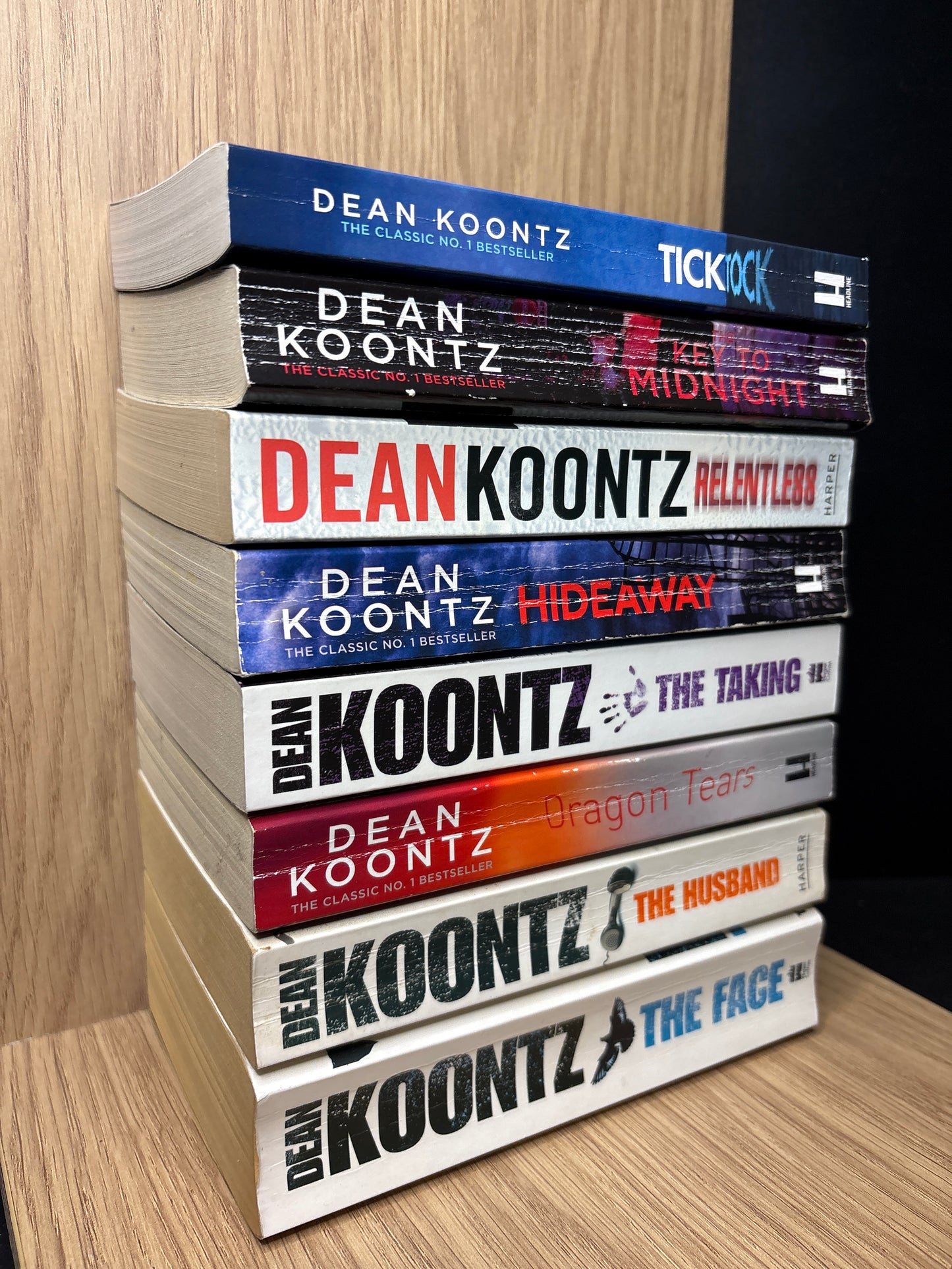 KOONTZ, Dean Assorted Standalone Titles Bundle of 8 (Min. good condition)