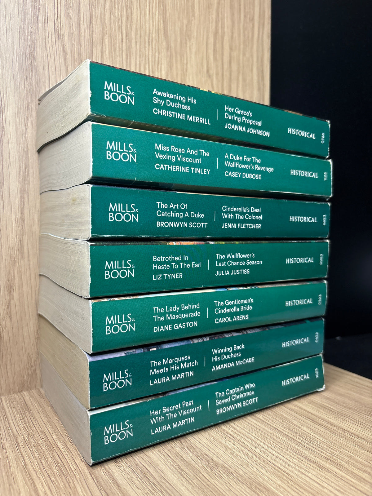 MILLS + BOON Historical 2-in-1 Titles Bundle of 7 (Min. very good condition)