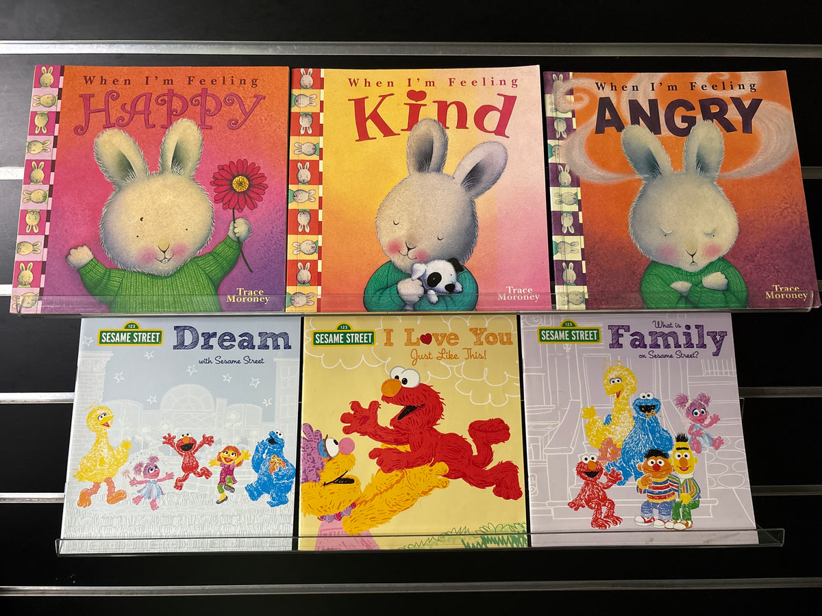 MORONEY, Trace + SESAME STREET Assorted Titles Bundle of 6 (Min. very good condition)