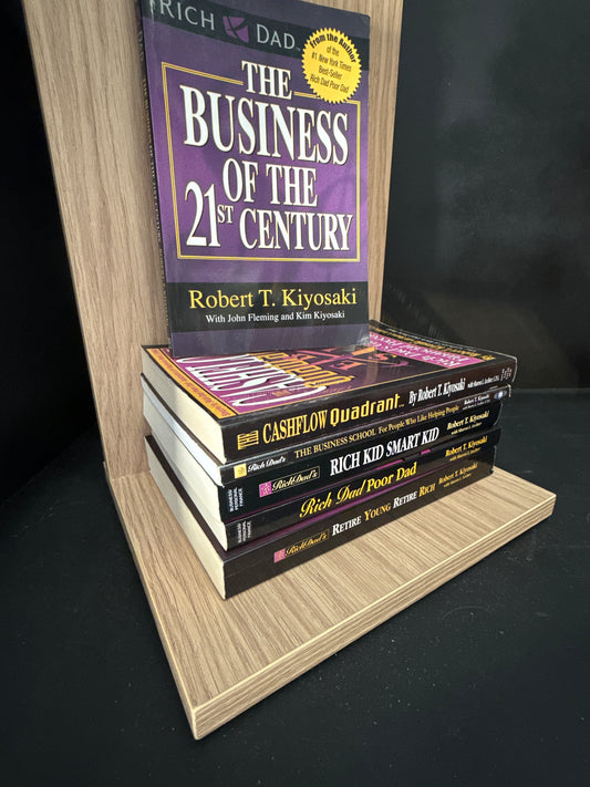 KIYOSAKI, R - Bundle of 6 - Assorted titles in the 'Rich Dad' Series (min. good condition)