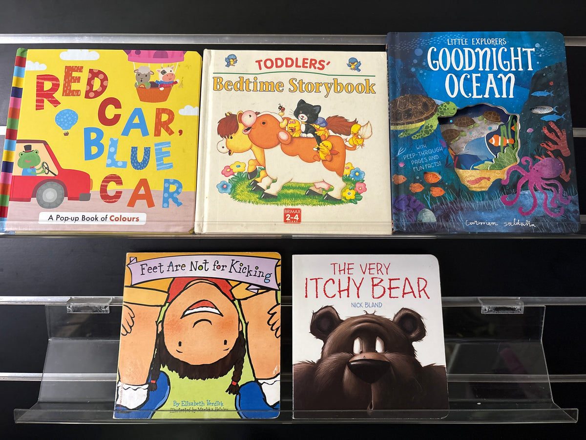 KIDS BOARD BOOKS Assorted Standalone Titles Various Authors Bundle of 5 (Min. fair condition)