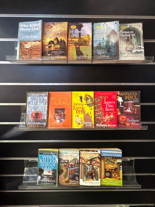 COSY MYSTERIES - Curated Bundle of 14 - Standalone Titles in the Cosy Mystery Series (Min. fair condition)