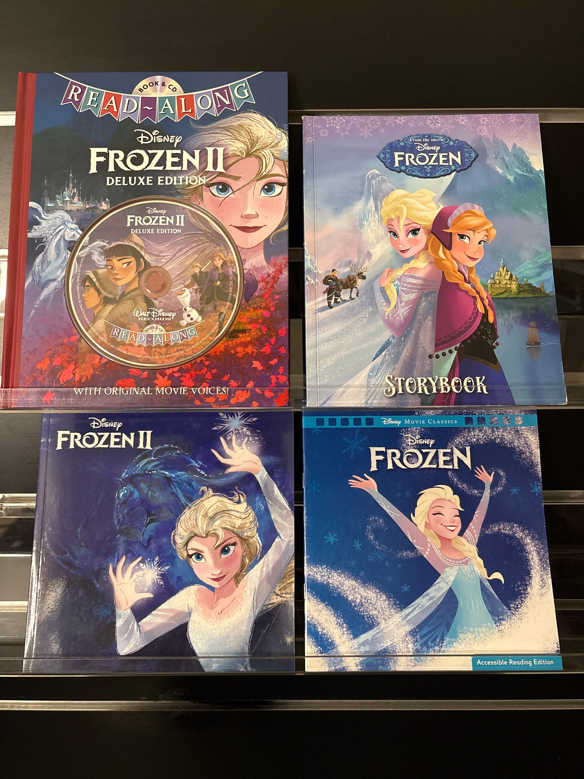 DISNEY'S FROZEN 1 + 2 incl. Deluxe Edition Read Along CD Bundle of 4 (Min. very good condition)