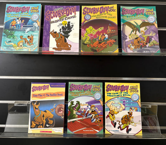 SCOOBY DOO Selected Standalone Titles Bundle of 7 (Min. fair condition)
