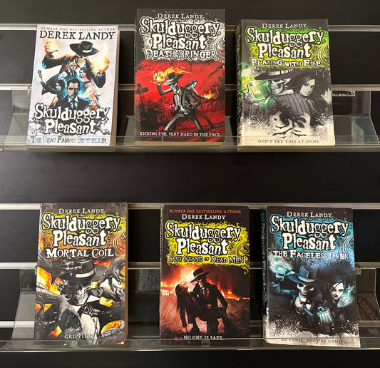 LANDY, Derek 'Skulduggery Pleasant' Assorted Standalone Titles Bundle of 6 (Min. fair condition)