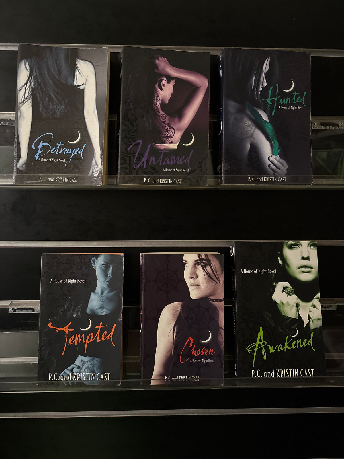 CAST, P.C and Kristin 'House of Night' Assorted Titles Bundle of 6 (Min. fair condition)