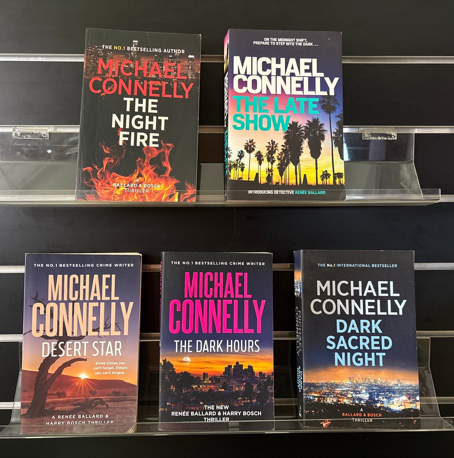 CONNELLY, Michael 'Ballard & Bosch' Series Bundle of 5 (Min. good condition)