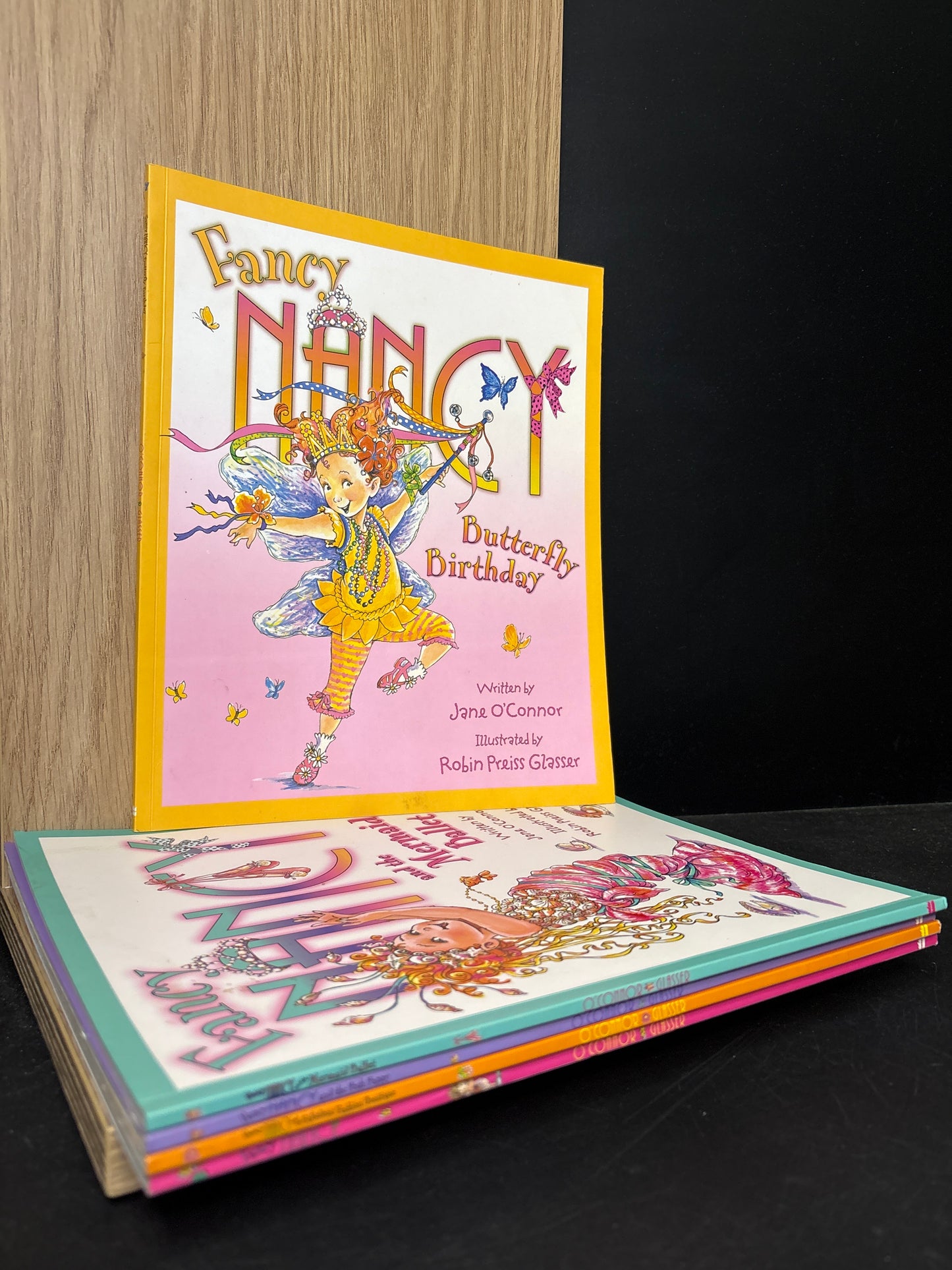 O'CONNOR, Jane 'Fancy Nancy' Series Assorted Titles Bundle of 5 (Min. good condition)