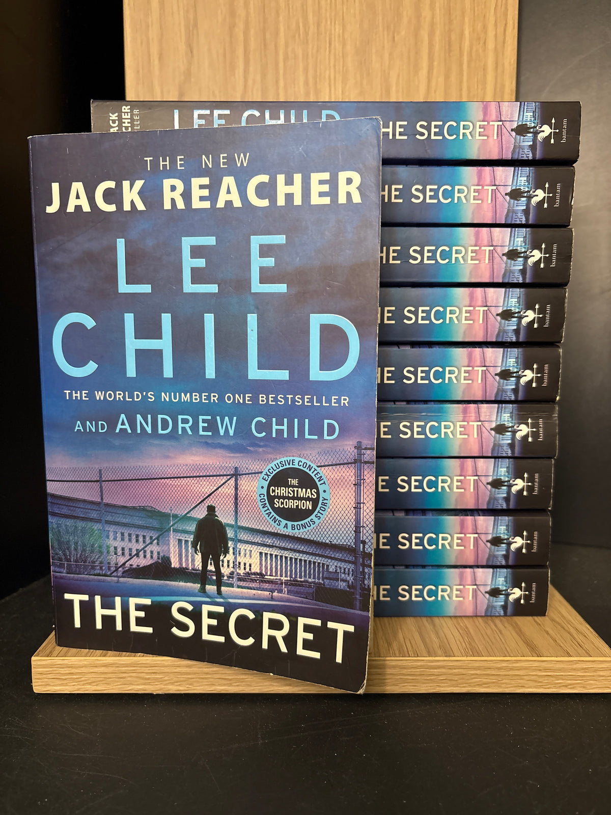 Book Club 10 Pack: CHILD, Lee 'The Secret' Large Paperback Editions (Min Condition: Fine)