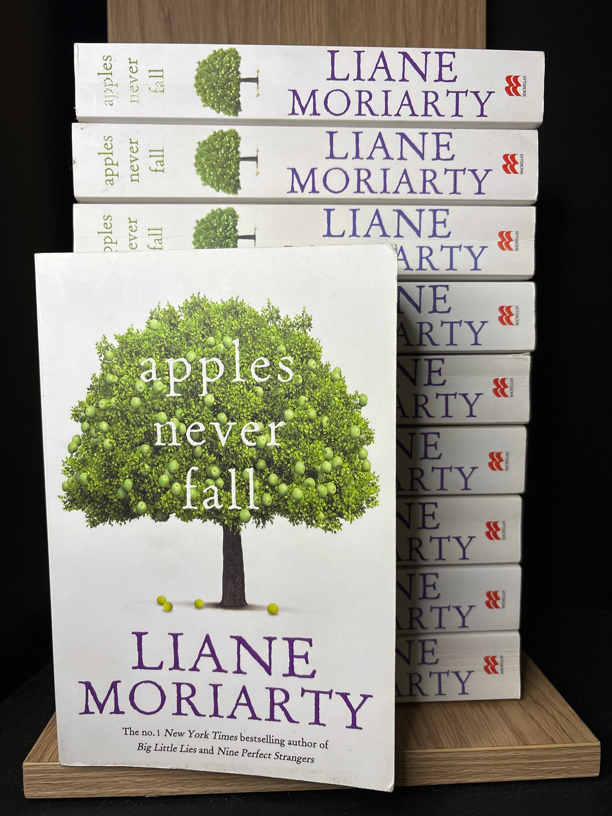 Book Club 10 Pack: MORIARTY, Liane 'Apples Never Fall' Paperback Large Copies (Min. fair condition)
