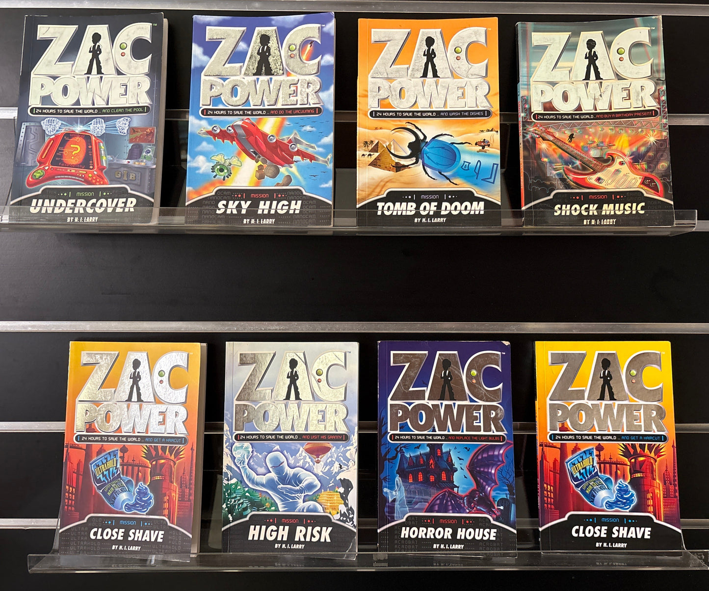LARRY, H. I - 'Zac Power' Series Assorted Titles Bundle of 10 (Min. fair condition)