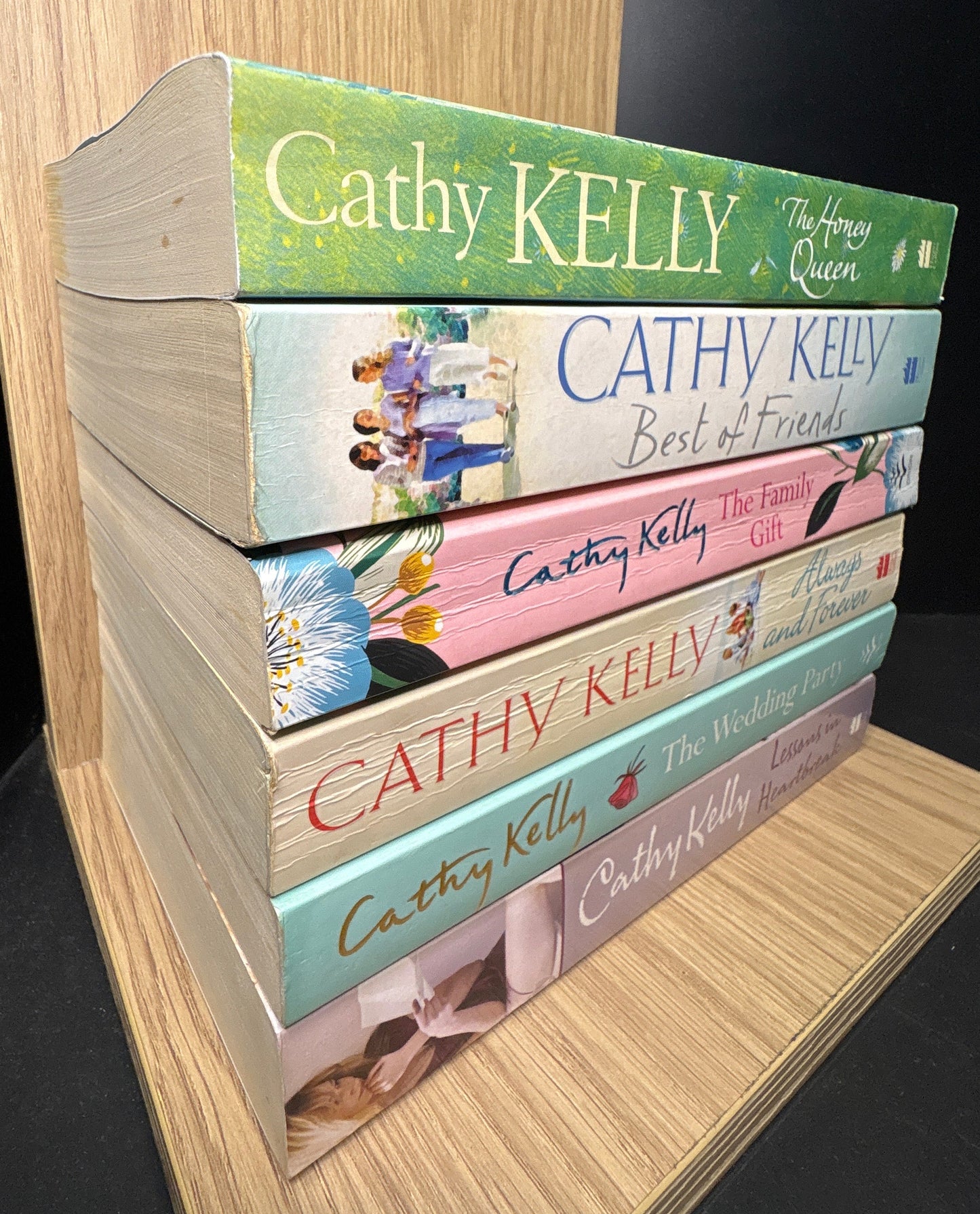 KELLY, Cathy Assorted Titles Bundle of 6 (Min. fair condition)