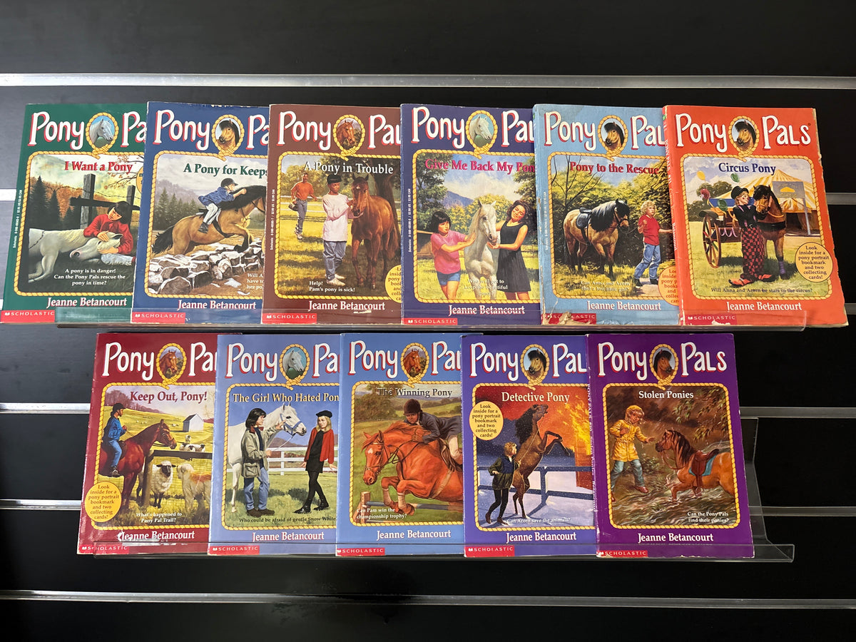 BETANCOURT, Jeanne 'Pony Pals' Assorted Standalone Titles Bundle of 11 (Min. fair condition)