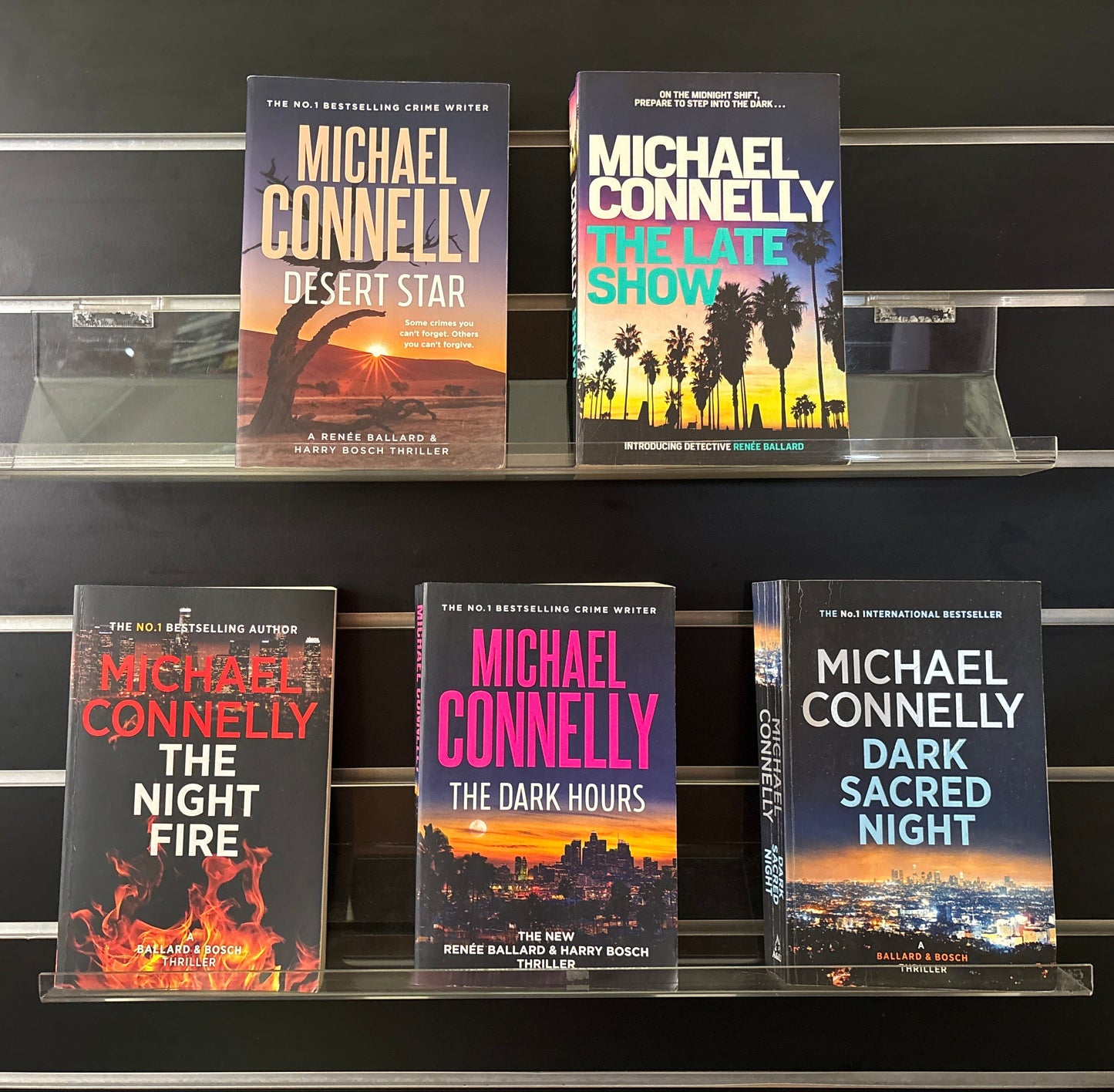 CONNELLY, Michael 'Ballard & Bosch' Series Bundle of 5 (Min. good condition)