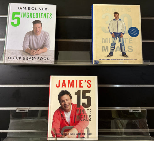 OLIVER, Jamie - Bundle of 3 - Selected Cookbook Titles (Min. fair condition)