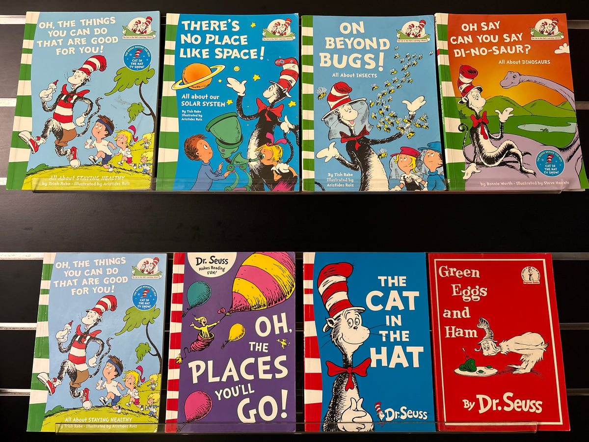 DR SUESS Assorted Standalone Titles Bundle of 8 (Min. good condition)