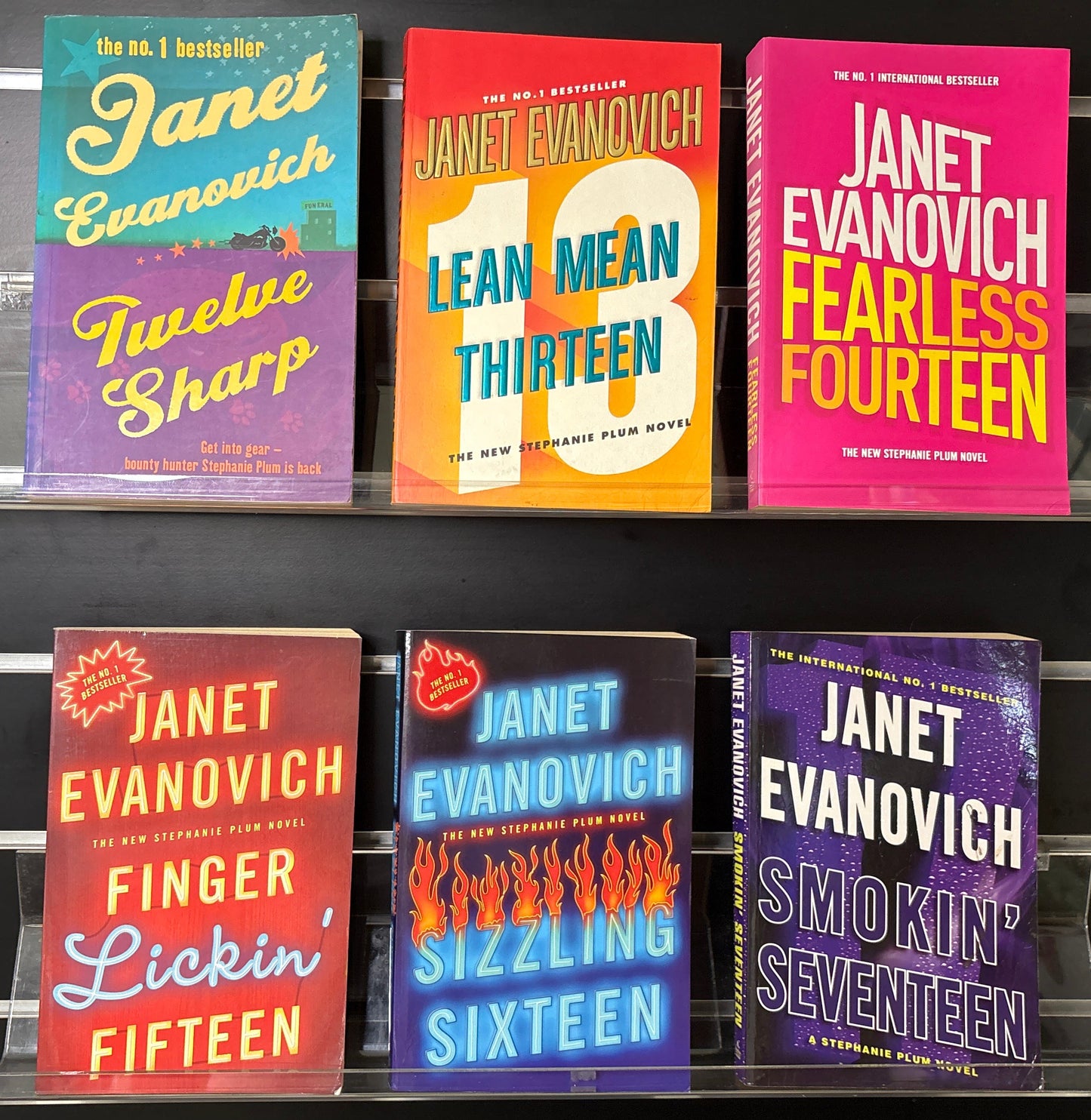 EVANOVICH, Janet 'Stephanie Plum' Series #12 - 17  Bundle of 6 (Min. fair condition)