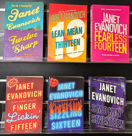EVANOVICH, Janet 'Stephanie Plum' Series #12 - 17  Bundle of 6 (Min. fair condition)