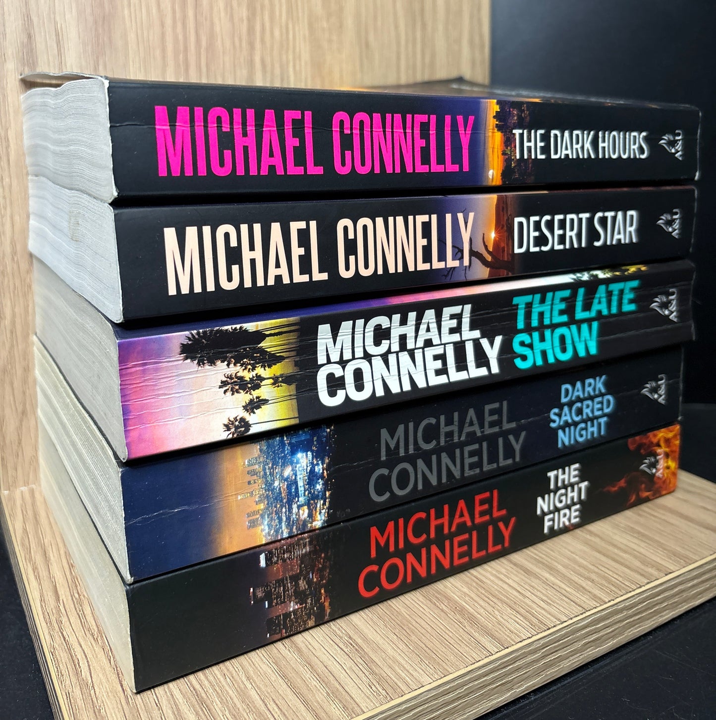 CONNELLY, Michael "Renee Ballard" Books #1-5 Bundle of 5 (Min Fair Condition)