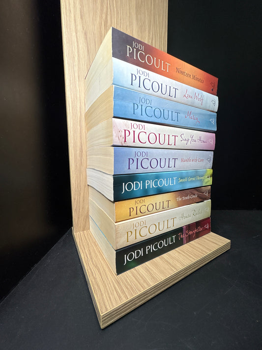PICOULT, Jodi - Bundle of 9 - Assorted Standalone Titles (Min. good condition)