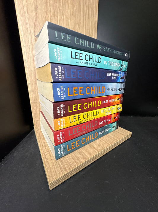 CHILD, Lee - Bundle of 8 - Assorted Jack Reacher Series Titles and Bonus Short Stories (Min fair condition)