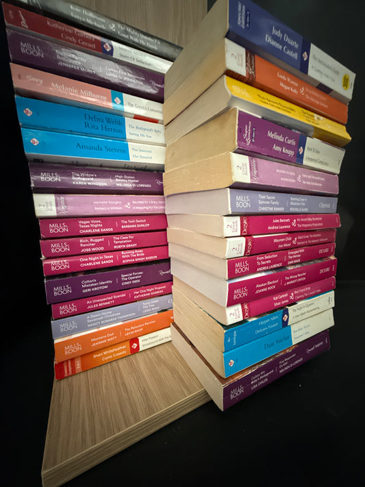 Mills & Boon - Bundle of 30 with 2-titles in one book - mixed series (min. condition fair)