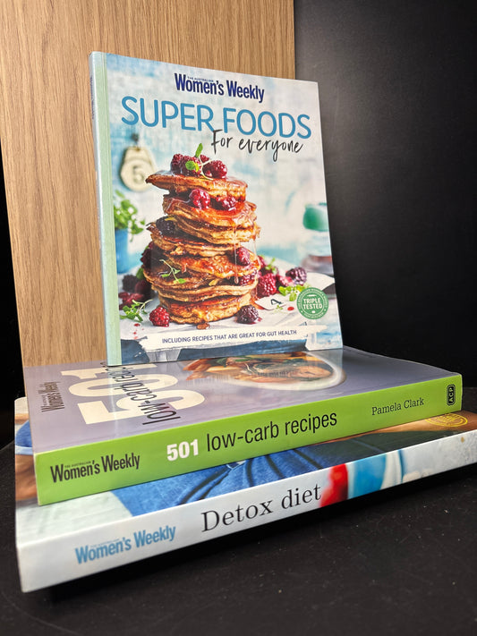 HEALTHY COOKBOOKS Assorted Titles Bundle of 3 (Min. Fair condition)