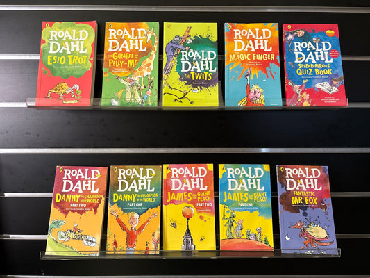 DAHL, Roald - Bundle of 9: Quiz book + 8 Standalone Titles (Min. very good condition)