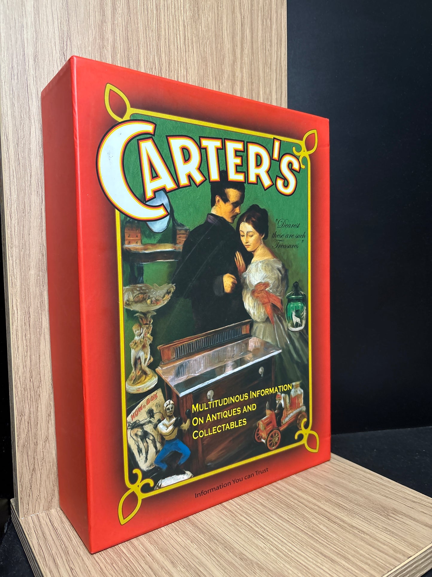 ALAN CARTER Collectables Boxed Bundle of 2, including signed limited edition (Min. As new condition)