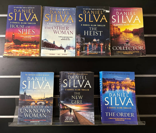 SILVA, Daniel 'Gabriel Allon' Series Assorted Titles Bundle of 7 (min. fair condition)